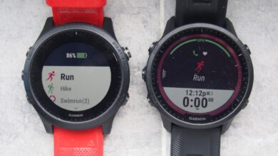 Photo of Лучшие модели фитнес-трекеров: Garmin Forerunner 945 vs Fitbit Charge 4